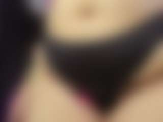 ArethaOzz's Live Sex Cam Show