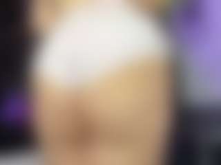 ArethaOzz's Live Sex Cam Show