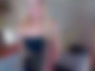 KiraNigh's Live Sex Cam Show