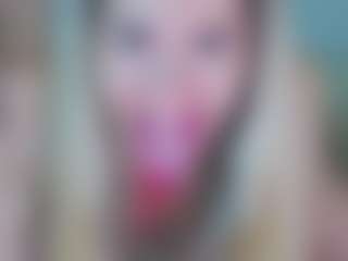 KiraNigh's Live Sex Cam Show