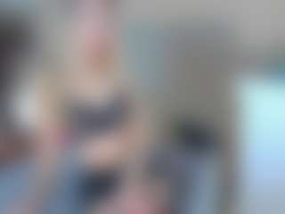 KiraNigh's Live Sex Cam Show