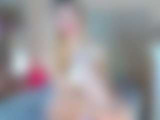 KiraNigh's Live Sex Cam Show