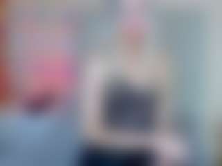 KiraNigh's Live Sex Cam Show
