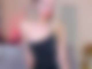 Live cam show with KiraNigh - Solo on https://playwithruby.com