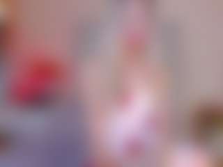 KiraNigh's Live Sex Cam Show