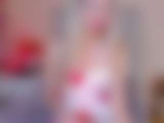 KiraNigh's Live Sex Cam Show