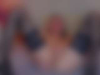 Live cam show with KiraNigh - Skinny on live.xheat.ai