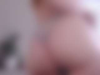 SarahSweets's Live Sex Cam Show
