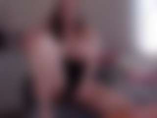 SarahSweets's Live Sex Cam Show
