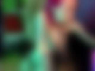 Live cam show with helen-carter - Living Room on Camming Site