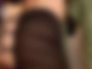 Live cam show with MissMiaMurr - 420 on Chatstar
