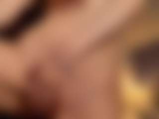 Live cam show with MissMiaMurr - Shaved on Camsoda