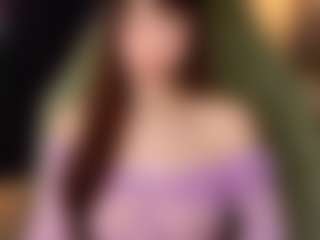 Live cam show with MissMiaMurr - Gamer on livesuperchat.net