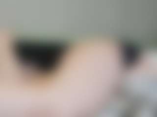 Live cam show with Seductive_She_Wolf - Kitchen on SinfulBabes