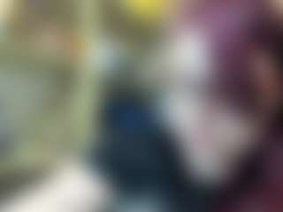 Live cam show with Seductive_She_Wolf - Snowbunny on livesuperchat.net