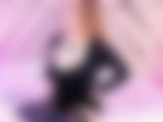 Live cam show with Emma-Coo - Athletic Cosplay on Camming Site