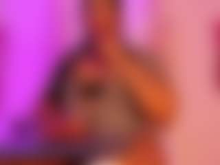 Live cam show with Anniie - Ebony on Camsoda | colombia