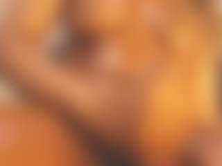 Evelonga707's Live Sex Cam Show