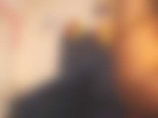 Evelonga707's Live Sex Cam Show
