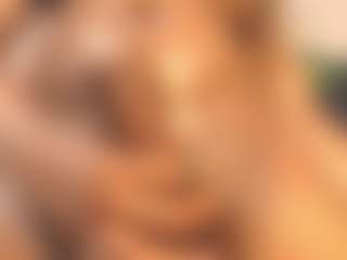 Evelonga707's Live Sex Cam Show