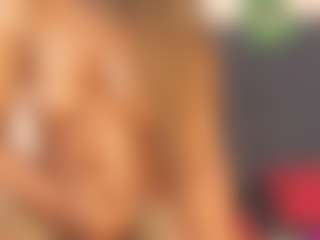 Evelonga707's Live Sex Cam Show