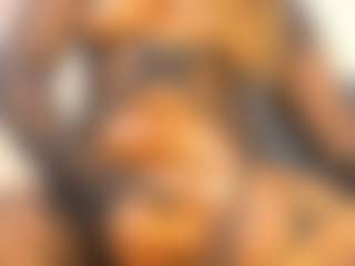 Evelonga707's Live Sex Cam Show