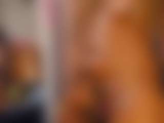 Evelonga707's Live Sex Cam Show