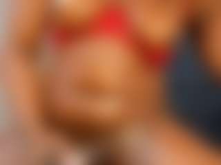 Live cam show with Evelonga707 - Tease on Camsoda