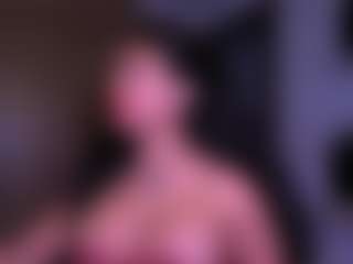 Live cam show with Layla Nicols - Playdildo on Hubzter Live