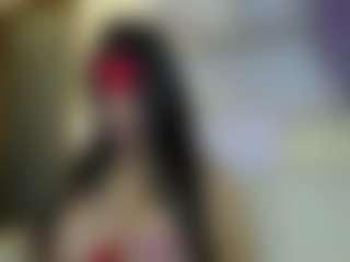 Live cam show with Layla Nicols - Tiny on ObeyMaria