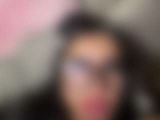 Live cam show with Layla Nicols - American Teen (18+) on Camsoda | colombia