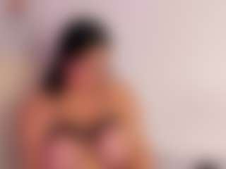 Live cam show with samanthaa-collinss - Smoking on galaxygirlnitro.com