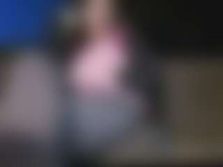 Live cam show with MellySquirtyBigLabia - College Mature on MyBangCams