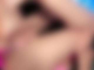 Little Mia's Live Sex Cam Show