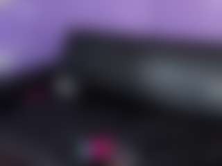Little Mia's Live Sex Cam Show