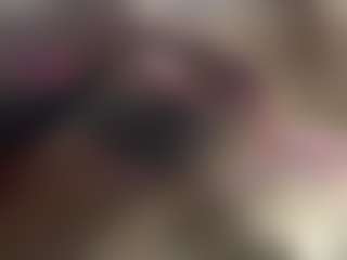 Live cam show with WHO LOVES FEET - Shower on Gym Cam Girls