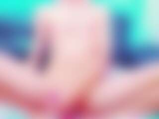 Live cam show with Tulipantiii - Slave on Camsoda