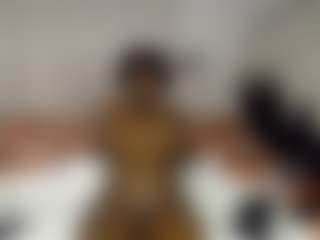 Live cam show with Bianca - Ebony Teen (18+) on EXY