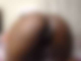 Live cam show with Bianca - Public Black on livesuperchat.net
