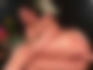 Live cam show with KimKolt - Green Eyes on SinfulBabes