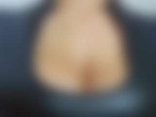 Live cam show with Nicol-Jaramillo - Thick on Milfs Live