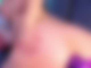 VeronicaRyan's Live Sex Cam Show