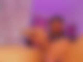 Ally-Royal's Live Sex Cam Show