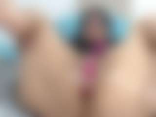 khalifa-mature MILF webcam performer live streaming