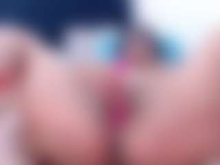 khalifa-mature MILF webcam performer live streaming
