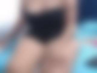 Live cam show with khalifa-mature - Bedroom MILF on Camsoda