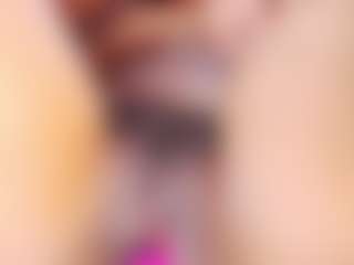 Cata-Santanaa's Live Sex Cam Show