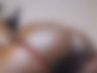 GlazedBunzz's Live Sex Cam Show
