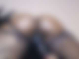 GlazedBunzz's Live Sex Cam Show