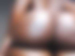 GlazedBunzz's Live Sex Cam Show